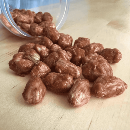 Arachides grillées artisanales de la confiserie Le Cygne Bleu près d'Epinal