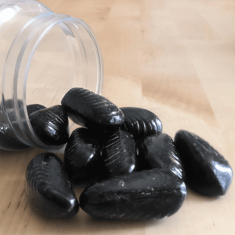 Moules dragéifiées croquantes proposées par Le Cygne Bleu à Golbey, Vosges.