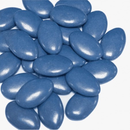 Dragées au chocolat bleu France pour décoration de table de mariage ou baptême, disponibles chez Le Cygne Bleu à Golbey