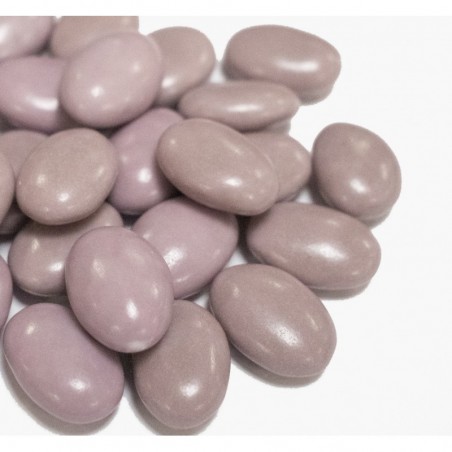 Dragées guimauve violet pour décoration originale, disponibles chez Le Cygne Bleu à Golbey